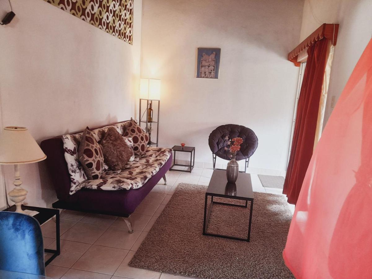 Angler Apartments Saint James Luaran gambar