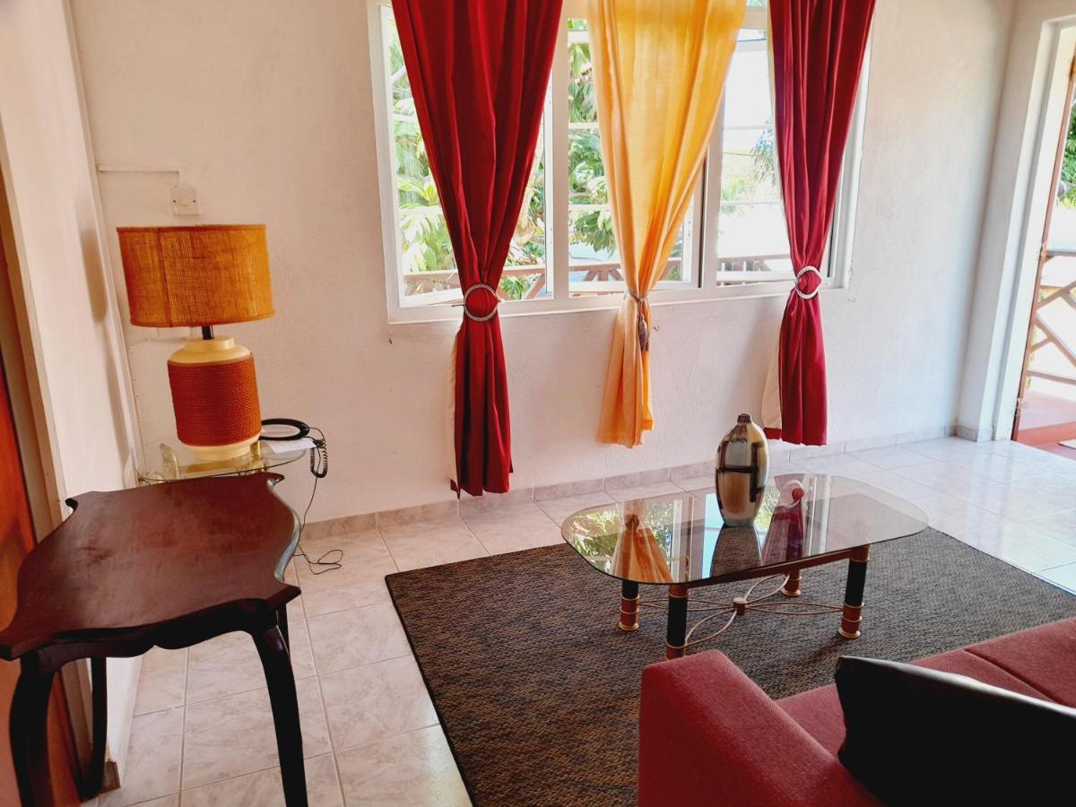 Angler Apartments Saint James Luaran gambar