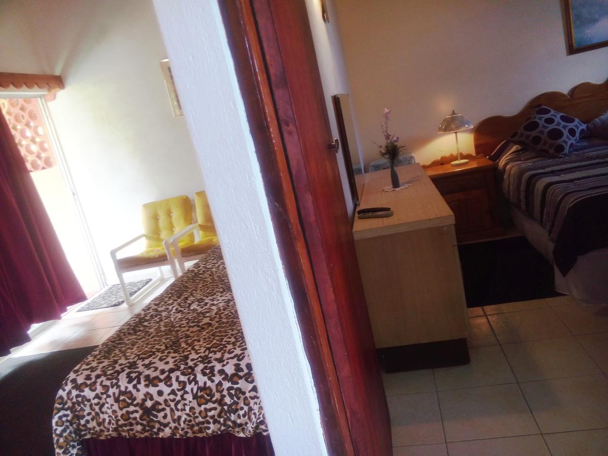 Angler Apartments Saint James Luaran gambar
